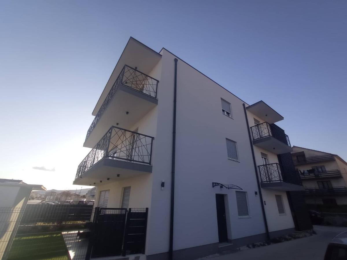 Apartment Punda Kaštela Eksteriør bilde